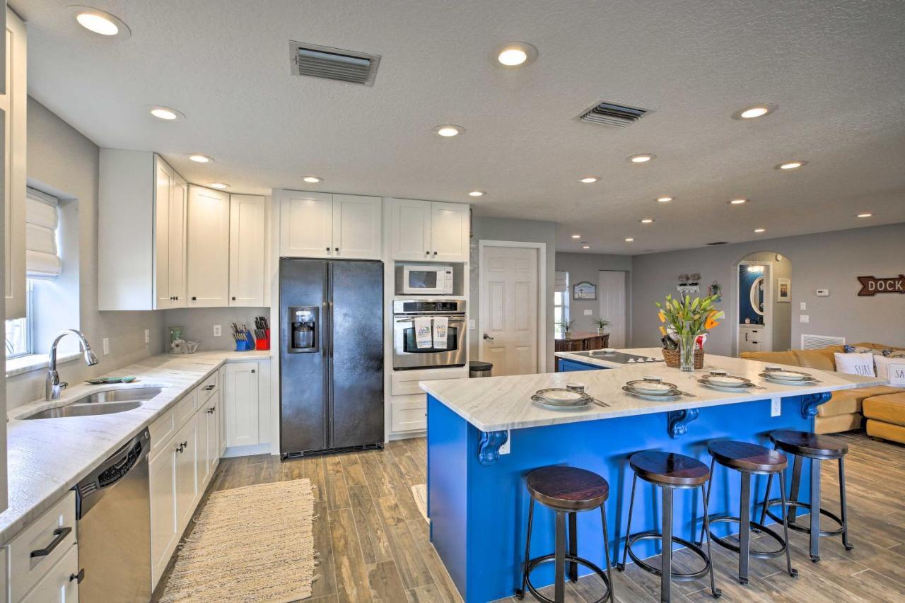 Waterfront Lake Placid Home With Dock And Fire Pit מראה חיצוני תמונה