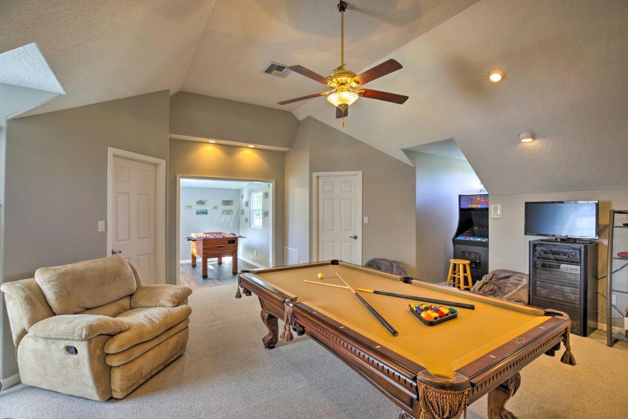Waterfront Lake Placid Home With Dock And Fire Pit מראה חיצוני תמונה