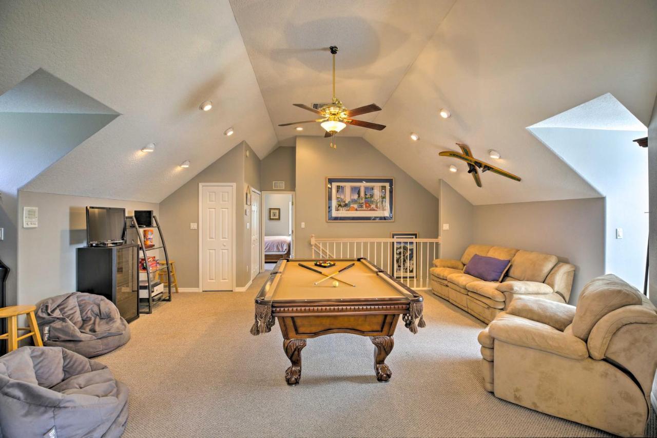 Waterfront Lake Placid Home With Dock And Fire Pit מראה חיצוני תמונה